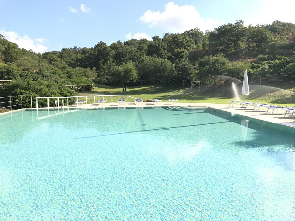Masseria Paretano Villa อัลเบโรเบลโล ภายนอก รูปภาพ